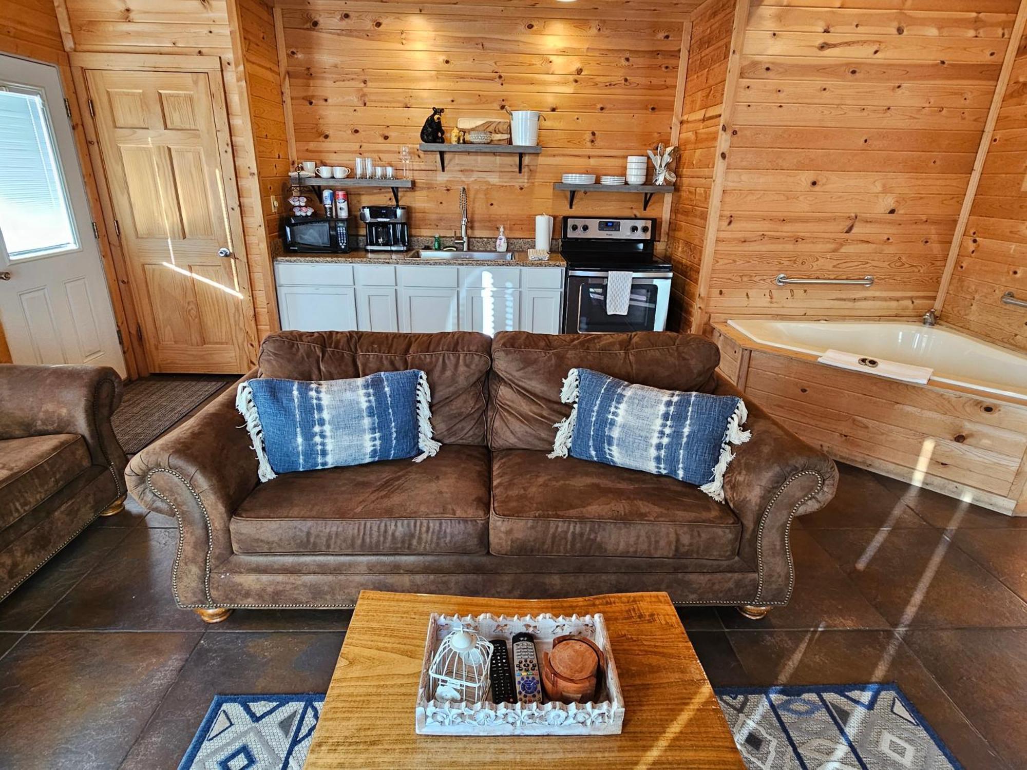 5 Min To Beaver Lake-King Bed-Fire Pit-Jetted Tub #3 Eureka Springs Exterior foto